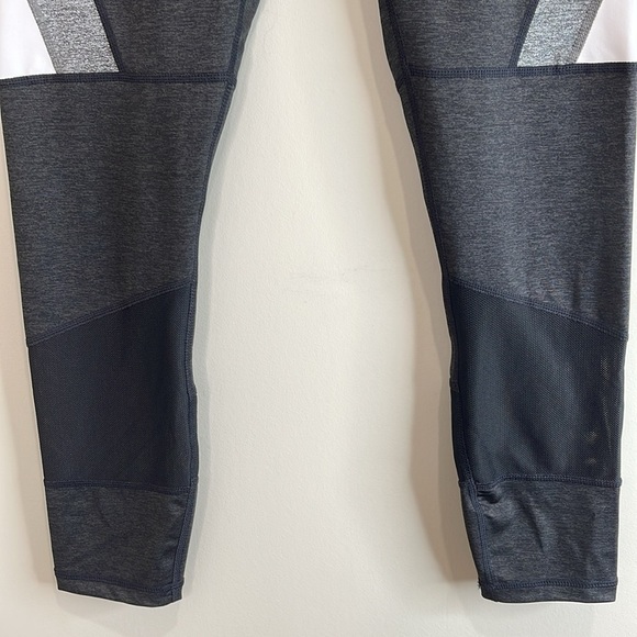 Reitmans Hyba Activewear Colorblock Leggings Black Grey Mesh Panel M - Picture 4 of 13